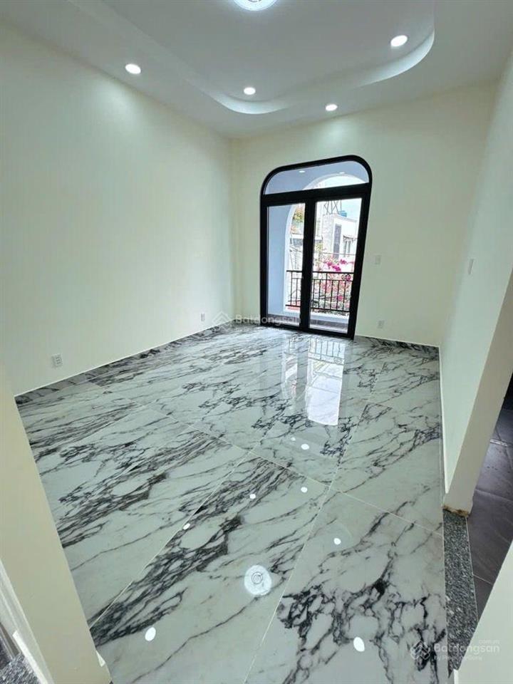 Nhà xinh lung linh nguyễn thượng hiền 87m2 ngang 5.3m nở hậu 6tỷ