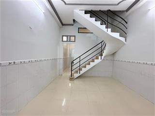 Khu vip dương quảng hàm sát mặt tiền, ô tô ngủ nhà 60m² 7,7 tỷ