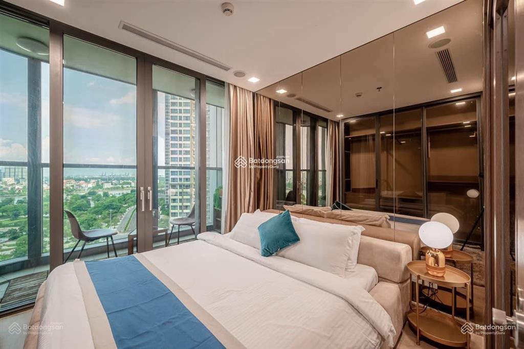 Cho thuê chcc oriental plaza 685 âu cơ, dt 80m2 2pn, 2wc giá tốt 12.5tr, nhà đẹp  0706 261 *** tú
