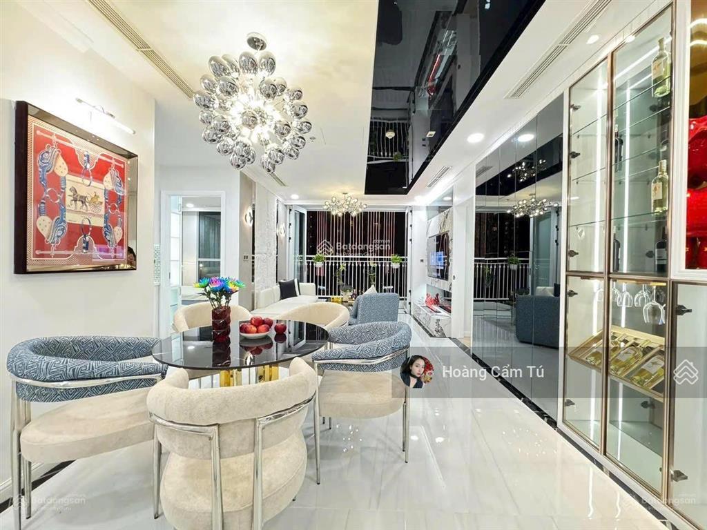 Cho thuê cc kingston residence, phú nhuận 18 triệu,80m2, 2pn, 2wc nhà mới view đẹp  0706 261 ***