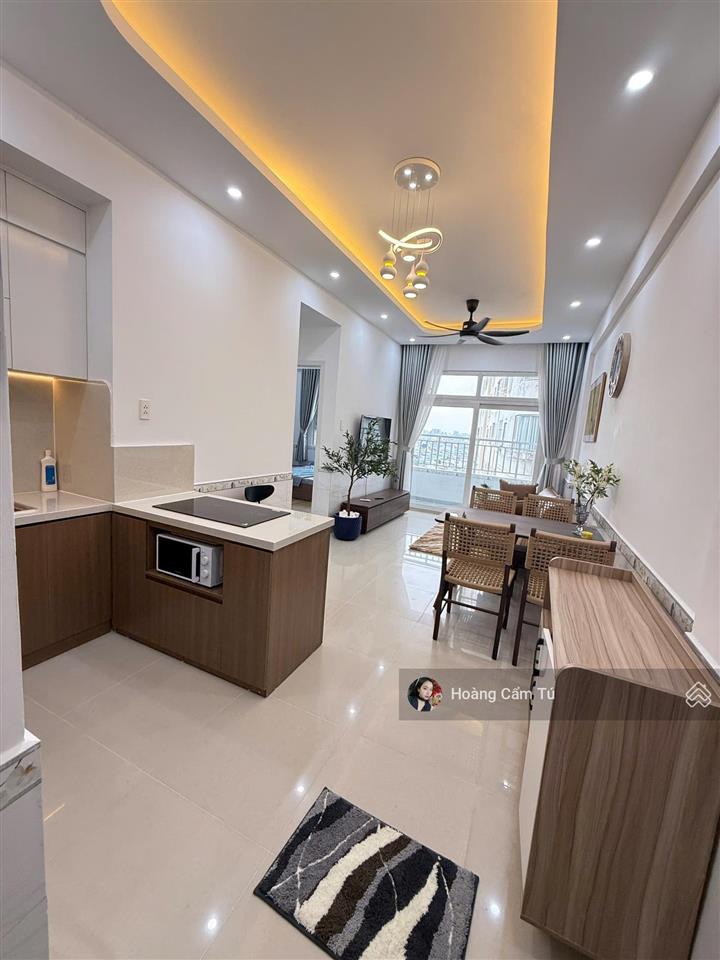Hot, cần bán chung cư âu cơ tower, 3,55 tỷ, 75m2, 2pn, 2wc nhà đẹp, sổ hồng  0706 261 *** em tú