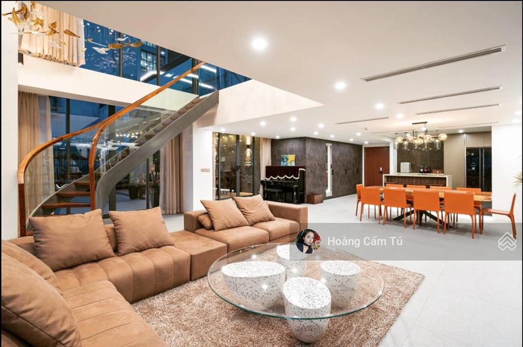 Chính chủ cần bán gấp căn duplex 170m2,4pn 4wc siêu thoáng tại chung cư lữ gia plaza,  em tú