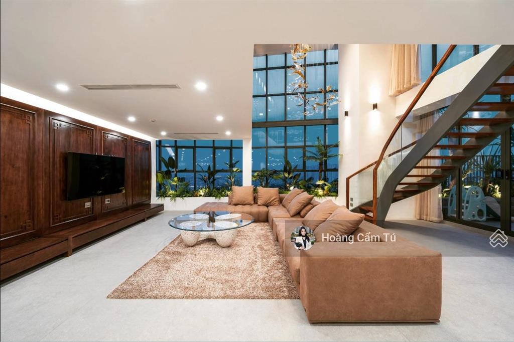 Duplex siêu thoáng cần cho thuê tại cc lữ gia plaza dt 170m2, 4pn, 4wc,giá 23triệu,  0706 261 ***