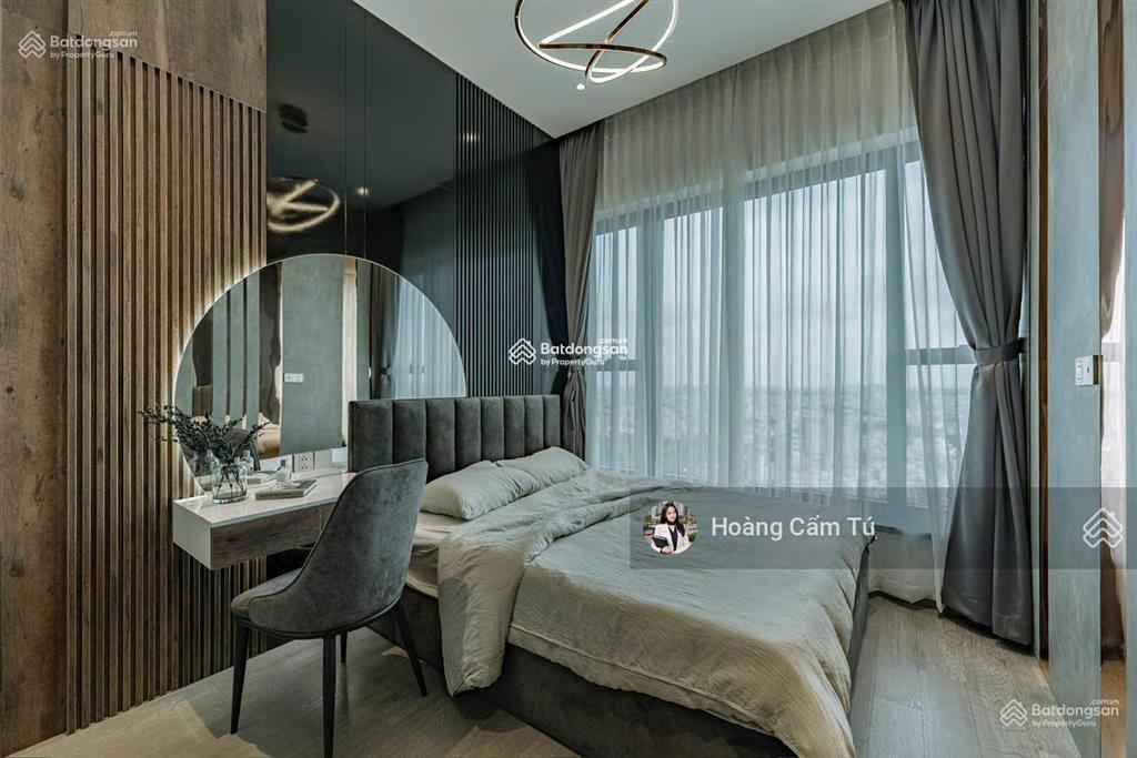 [penhouse] cần cho thuê tại cộng hòa plaza, q,tân bình 4pn, 3wc,155m2, gía 18tr5  0706 261 *** tú