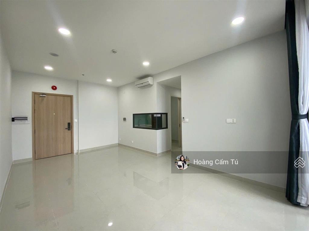 Chính chủ cần bán gấp chung cư dhomme,q6, giá 4tỷ9  2pn 2wc. nhà mới viewthoáng.  0706 261 ***