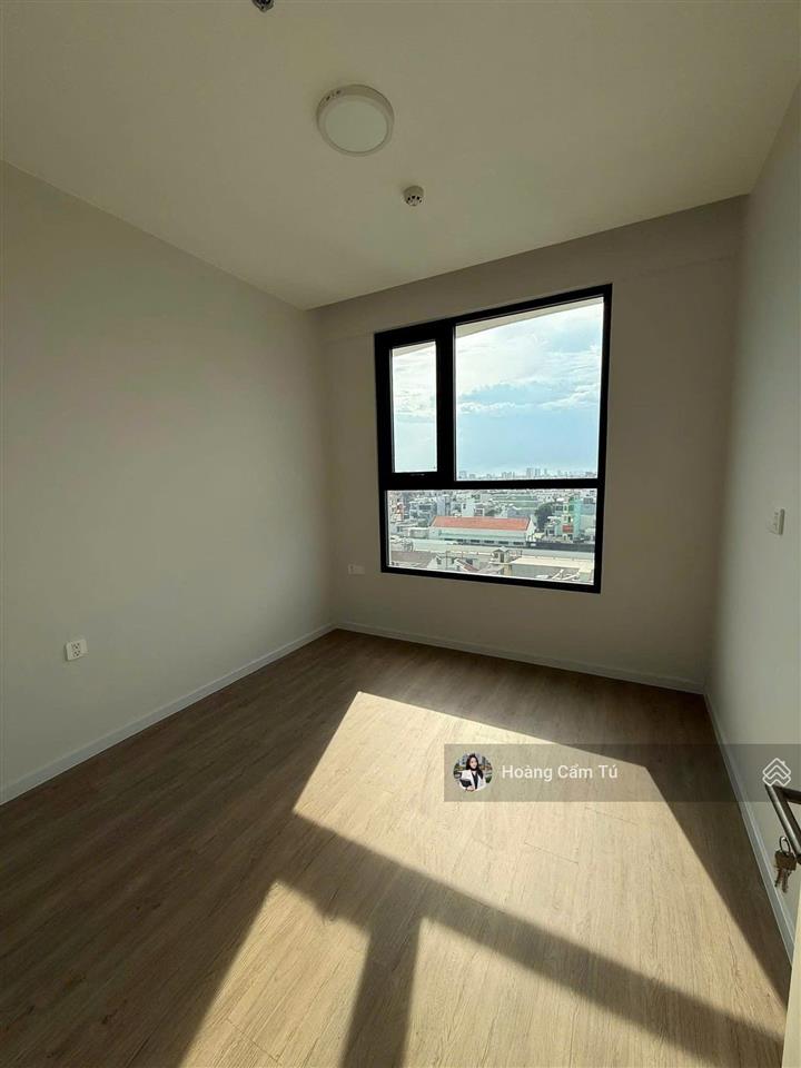 Chính chủ cần bán gấp chung cư dhomme,q6, giá 4tỷ9  2pn 2wc. nhà mới viewthoáng.  0706 261 ***