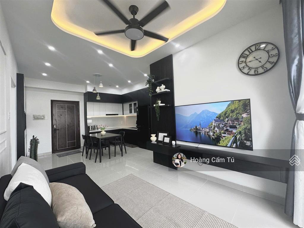 Hot, cần bán chung cư âu cơ tower, 3,55 tỷ, 75m2, 2pn, 2wc nhà đẹp, sổ hồng  0706 261 *** em tú
