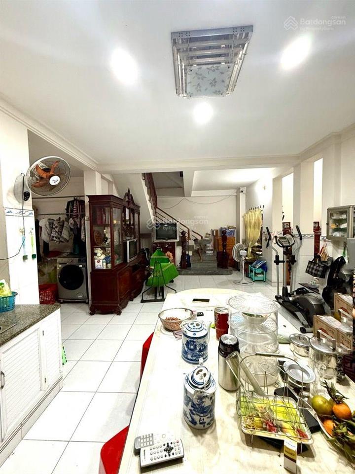 Bán nhà hiệp bình  chủ cần bán gấp 115.5m2 công nhận đủ nở hậu 8.2m giá chỉ 6.7 tỷ