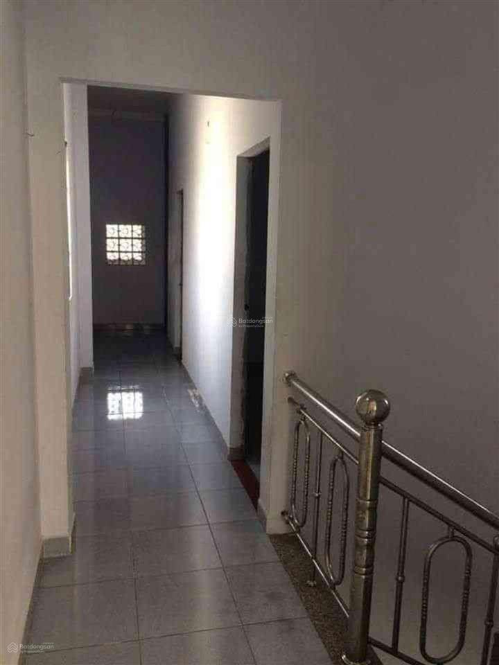 Hàng hiếm bắt đáy nhà 2 tầng tỉnh lộ 43 72m² hẻm ô tô, giá 3.5 tỷ