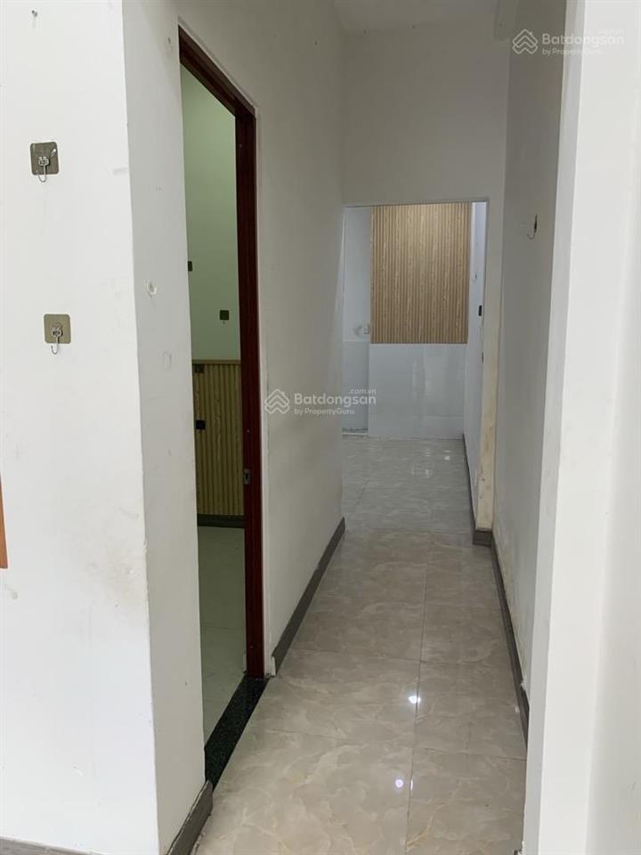 Hàng hiếm bắt đáy nhà 2 tầng tỉnh lộ 43 72m² hẻm ô tô, giá 3.5 tỷ