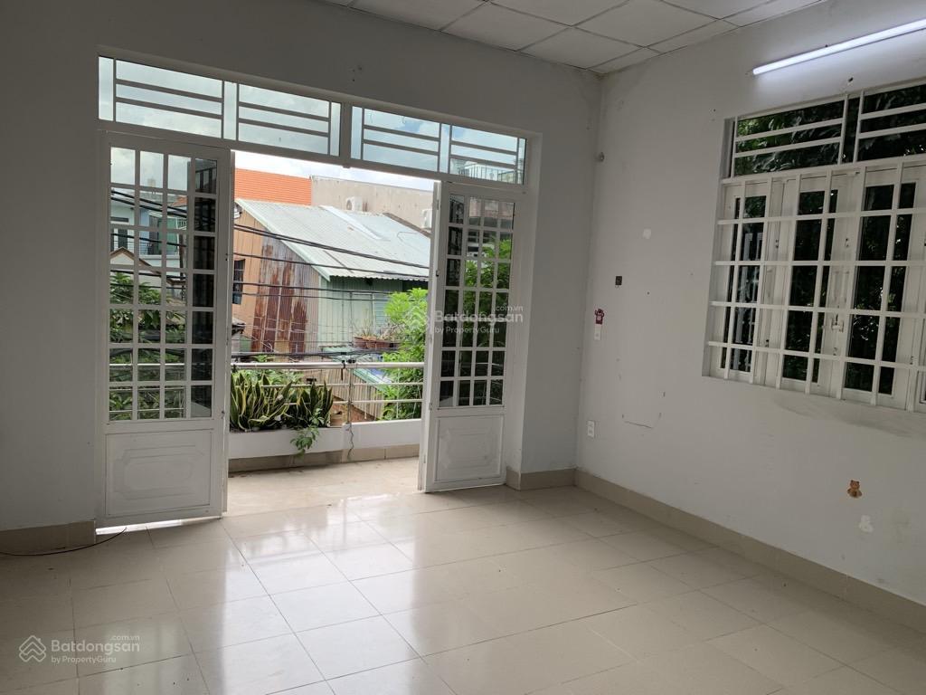 Hàng hiếm bắt đáy nhà 2 tầng tỉnh lộ 43 72m² hẻm ô tô, giá 3.5 tỷ