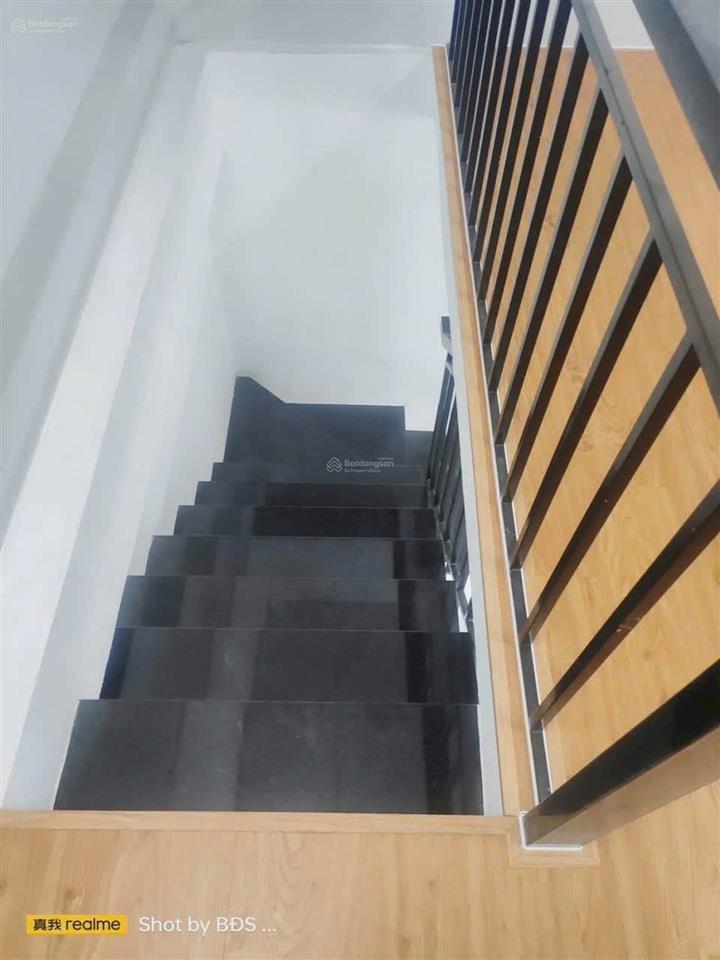 Bán nhà 2 tầng hoàn công tại hiệp bình phước, thủ đức. diện tích 43m2, sát vạn phúc city