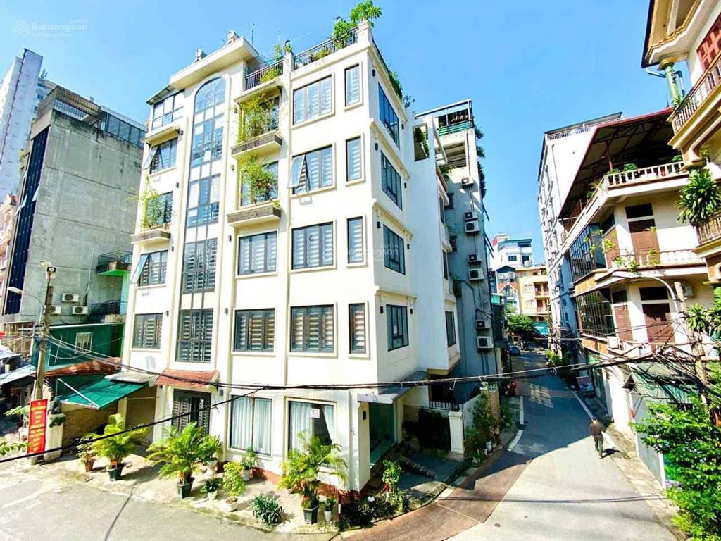 Dtsd 160m2, ngõ rộng, ô tô đỗ cửa nội thất đầy đủ, thang máy. cho thuê t2+t3 16tr/th