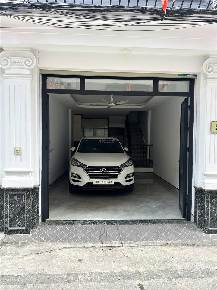 Chính chủ bán nhà ngọc thụy 41m2 ô tô vào tận nhà, sát công viên & bv tâm anh, 5p qua phố cổ