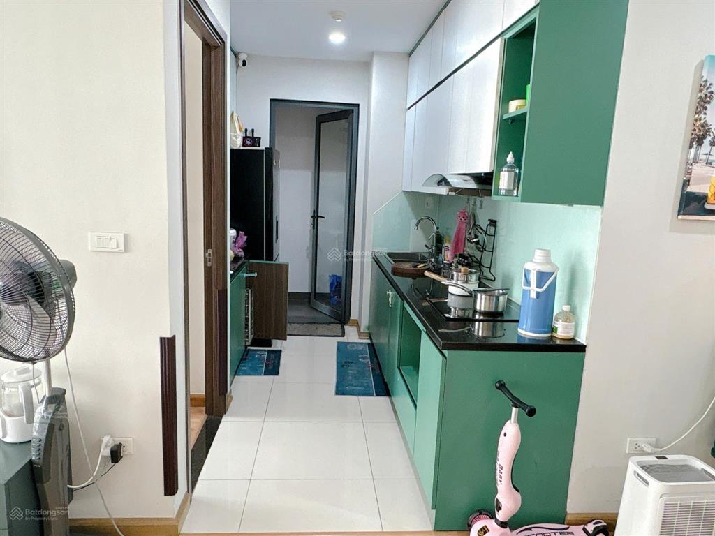 (gấp) bán căn 2pn/2wc, dt 75m2, giá 6.4 tỷ, full nt, view hồ, sổ hồng, green park, hoàng mai, hn