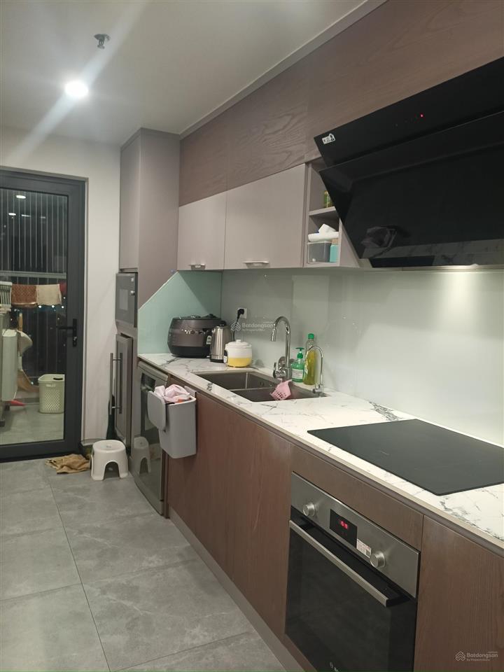 Cắt lỗ căn góc hoa hậu 3n/2wc tại green park, hoàng mai, hn, dt 99m2 giá 7.3 ỷ, full nt, sổ hồng