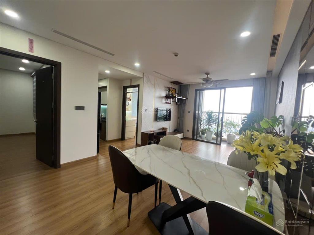 Cần bán căn hộ 135m2 3pn+1 newsky văn quán  nhỉnh 10tỷkhông gian sống lý tưởng. cc 0969 139 ***