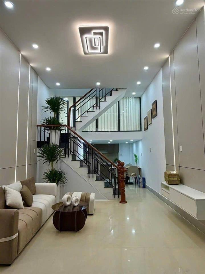 Nhà đang cho thuê có dòng tiền ổn định bán nhà ngay kdc huỳnh bá chánh sát bên vòng xoay an lạc