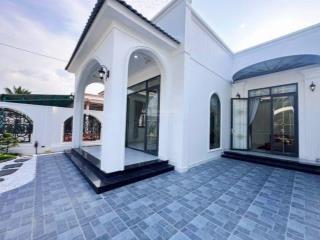 Nhà đang còn hợp đồng thuê 2 năm giá 2 tỷ 500 ngay chợ bình chánh còn tl