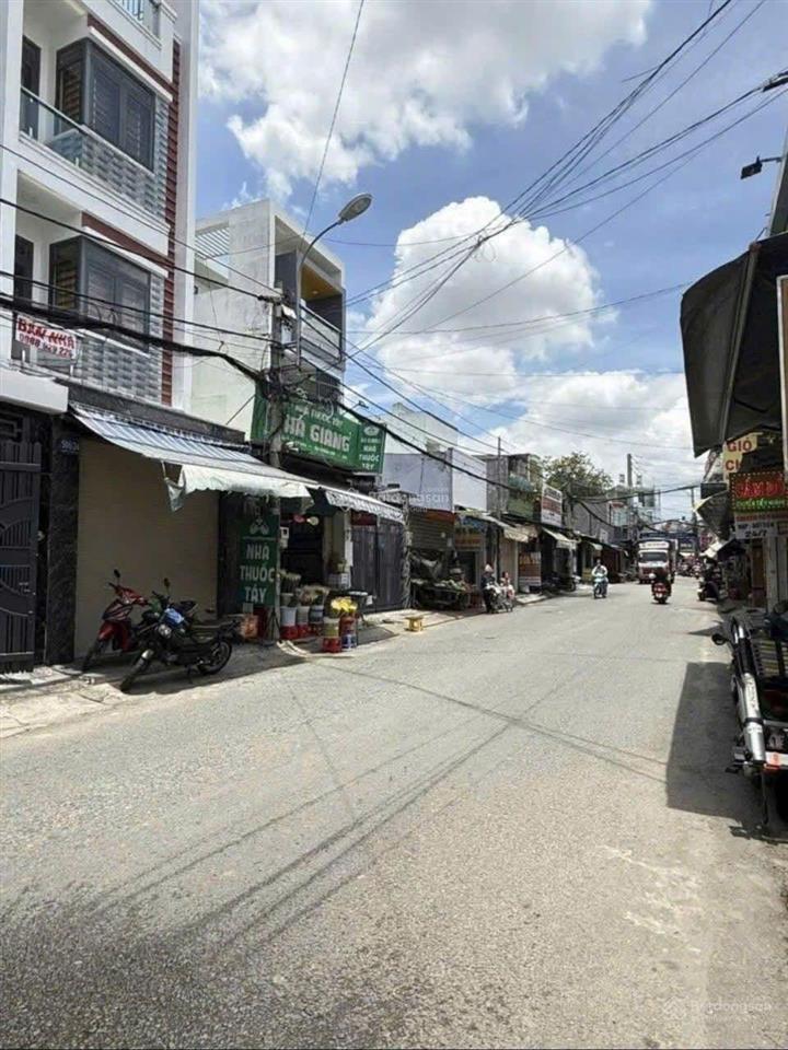 Chủ ngộp nhượng lại dãy trọ 12phòng gần khu công nghiệp tân kim giá 2tỷ5