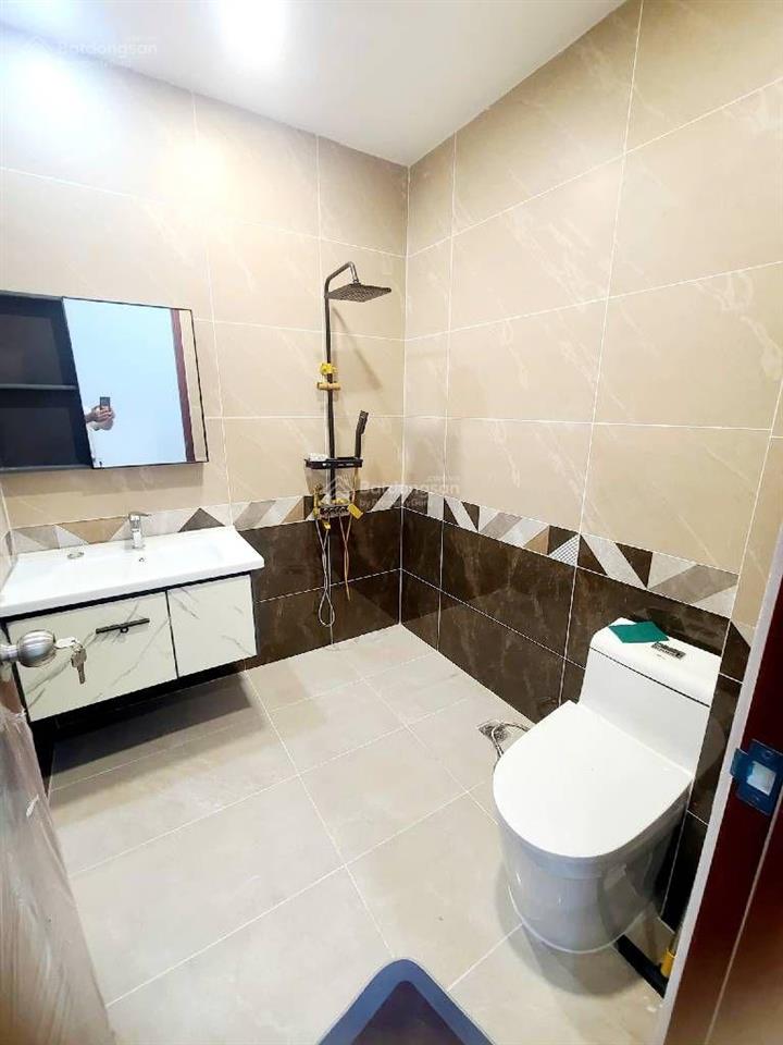Chính chủ vừa xây dựng xong,gặp biến cố cần bán nhanh lấy tiền xoay sở công việc