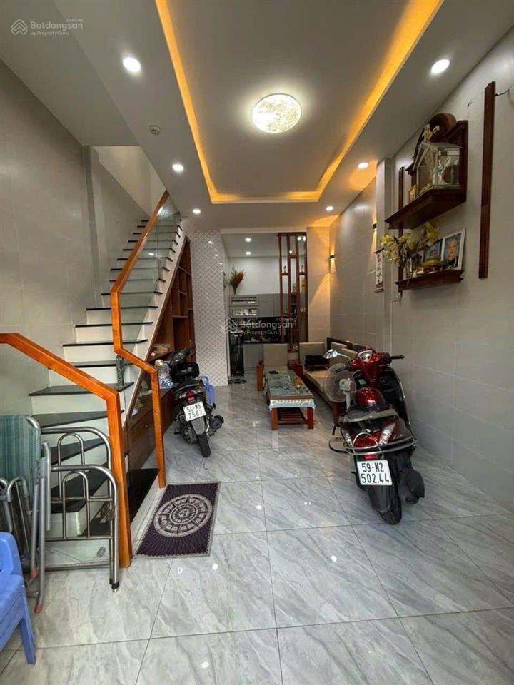 Nhà đang còn hợp đồng thuê 2 năm , giá 1 tỷ 400 còn thương lượng ngay chợ bình điền q8