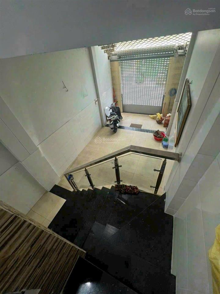 Chính chủ bán nhà sát chợ phú lợi quận 8 giá 1 tỷ 700 triệu còn thương lượng