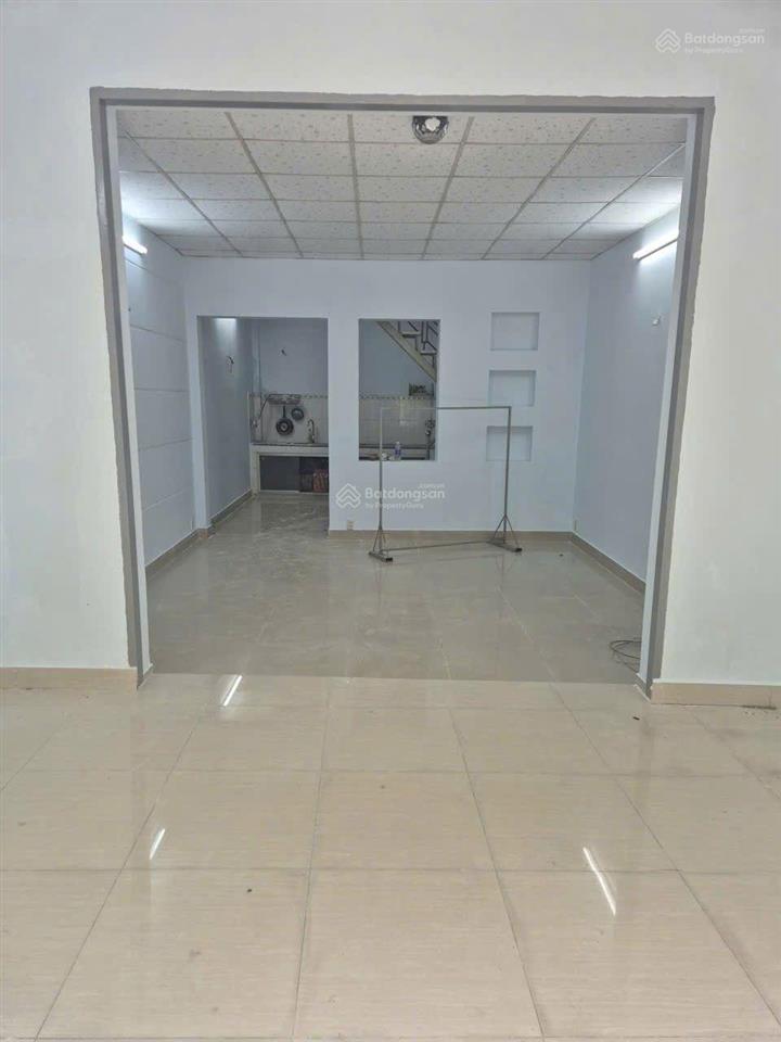 Tôi chính chủ bán nhà đang cho thuê tháng 9 triệu nhà sát bệnh viện nhi đồng tp giá 1 tỷ 650 còn tl