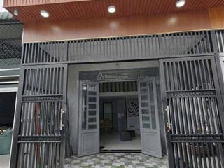 Chị guộc gởi bán nhà chính chủ 52m2 tân túc bình chánh giá đang rao 1tỷ200 không phải sinh