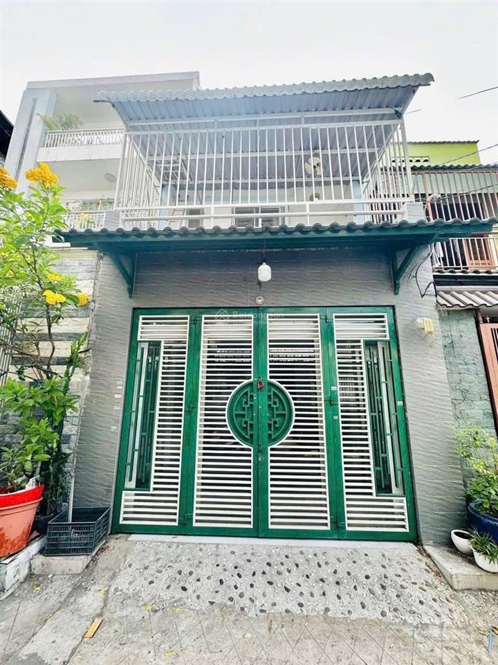 Chị 2 tôi bán căn nhà 40m2 ngay trần đại nghĩa bình chánh 1 tỷ 550 triệu còn thương lượng