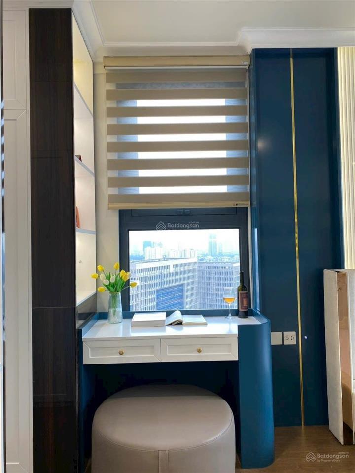 114,5 m² 3 ngủ + full đồ chỉ việc xách vali vào ở tầng trung căn góc view công viên siêu relax