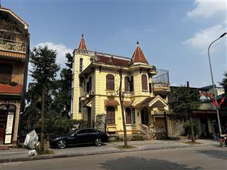 Chính chủ bán mặt phố 160 xuân diệu mặt tiền 20m