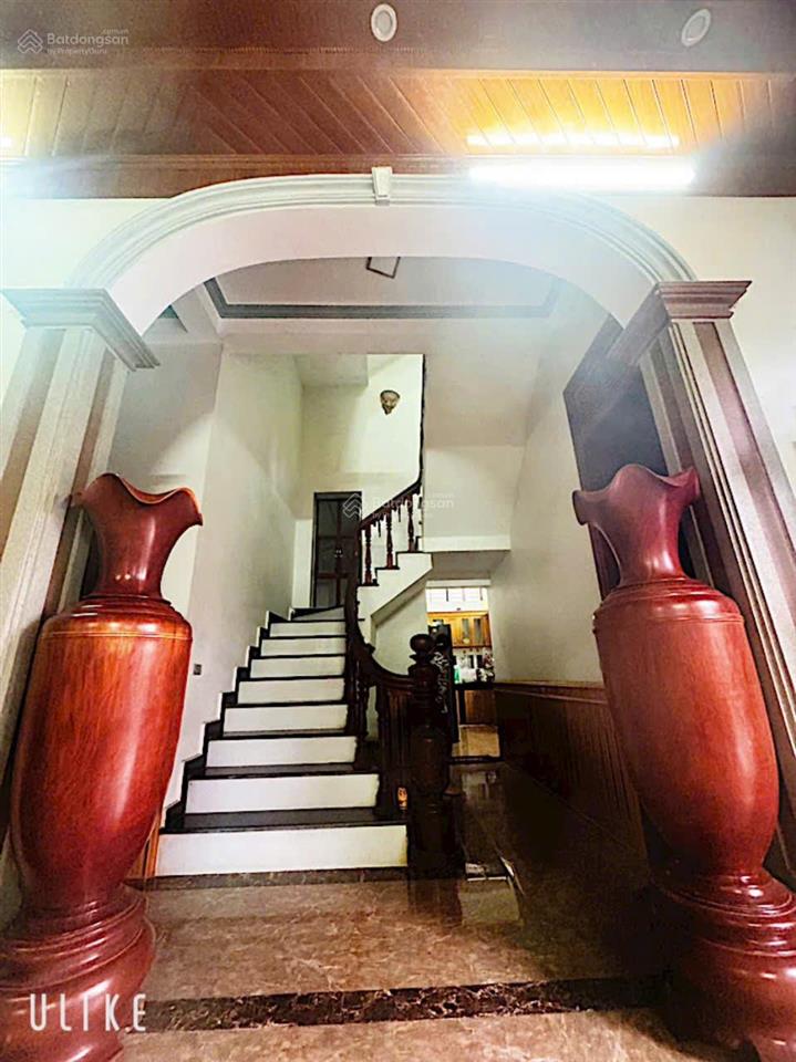 Biệt thự 550m2 3 mặt thoáng mặt tiền 20m giá 6.x tỷ