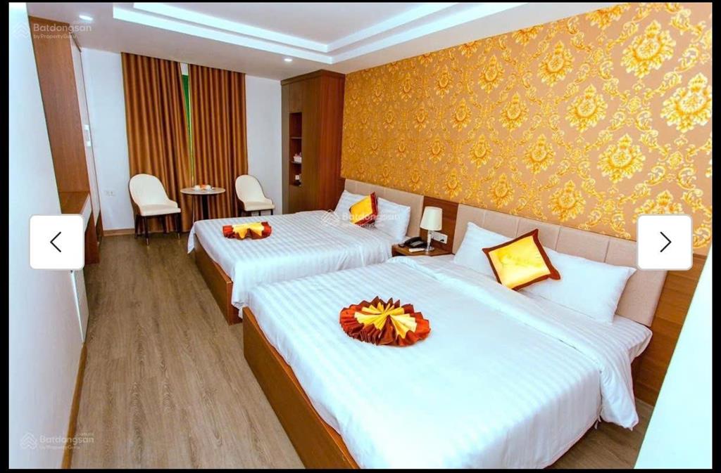Chính chủ bán khách sạn bãi cháy hạ long dt sd 1200m2 11 tầng