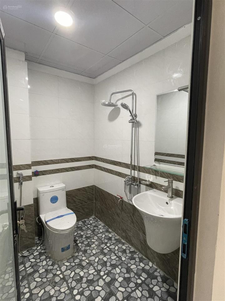 5.75 tỷ nhà 4 tầng x 35m2, gần ql6, tiện ích ngập tràn, ra bến xe yên nghĩa vài phút  0946 393 ***