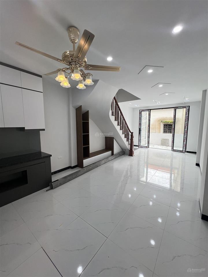 Căn duy nhất 2.85 tỷ ngay biên giang, 40m2, cách ô tô 20m, gần quốc lộ 6  0946 393 ***
