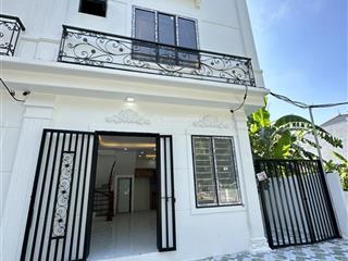 Căn duy nhất 2.85 tỷ ngay biên giang, 40m2, cách ô tô 20m, gần quốc lộ 6  0946 393 ***