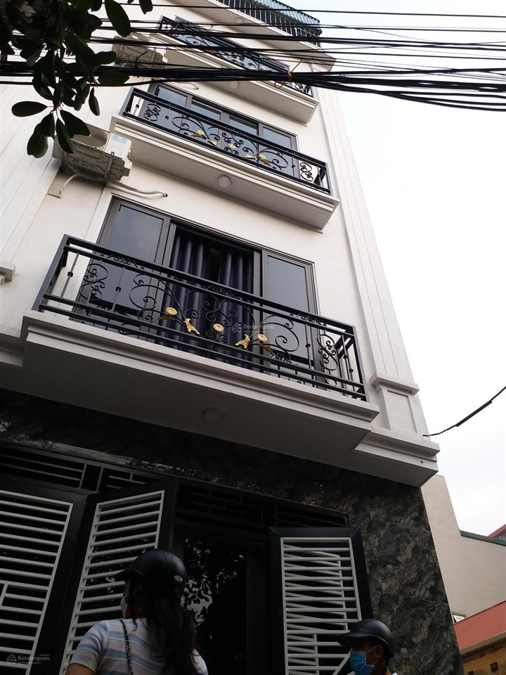 Chỉ 2.6 tỷ, bán nhà mới 4 tầng x 33m ô tô đỗ cửa  0946 393 ***