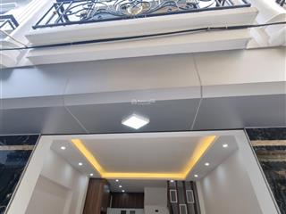 Nhà đẹp, ô tô đỗ cửa, sổ sẵn, giá chỉ 3,2 tỷ  0946 393 ***