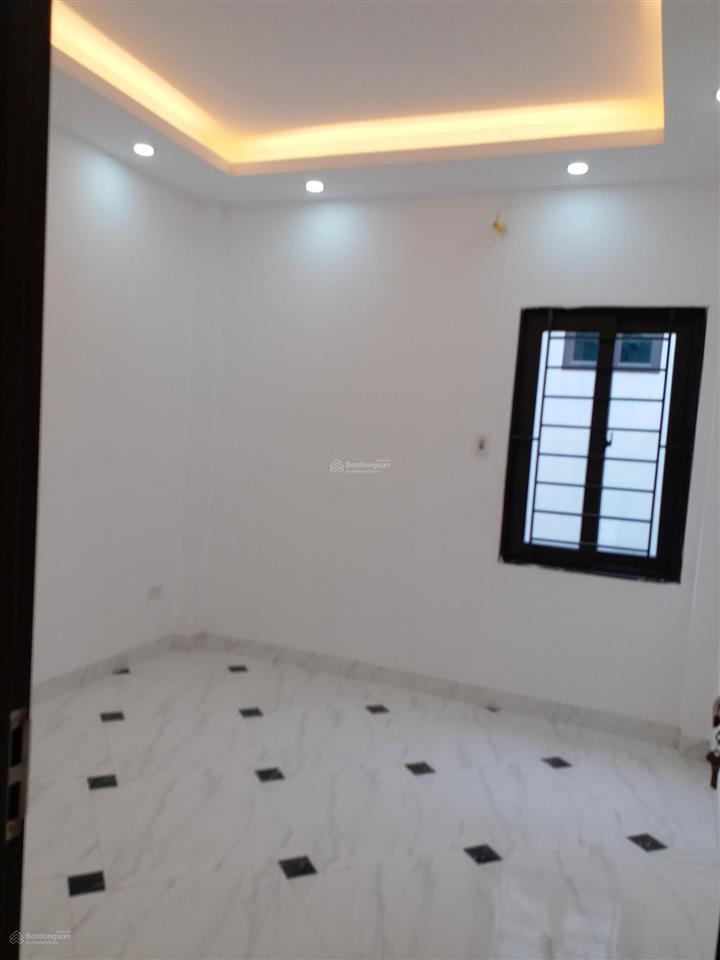 Nhà đẹp, ô tô đỗ cửa, sổ sẵn, giá chỉ 3,2 tỷ  0946 393 ***