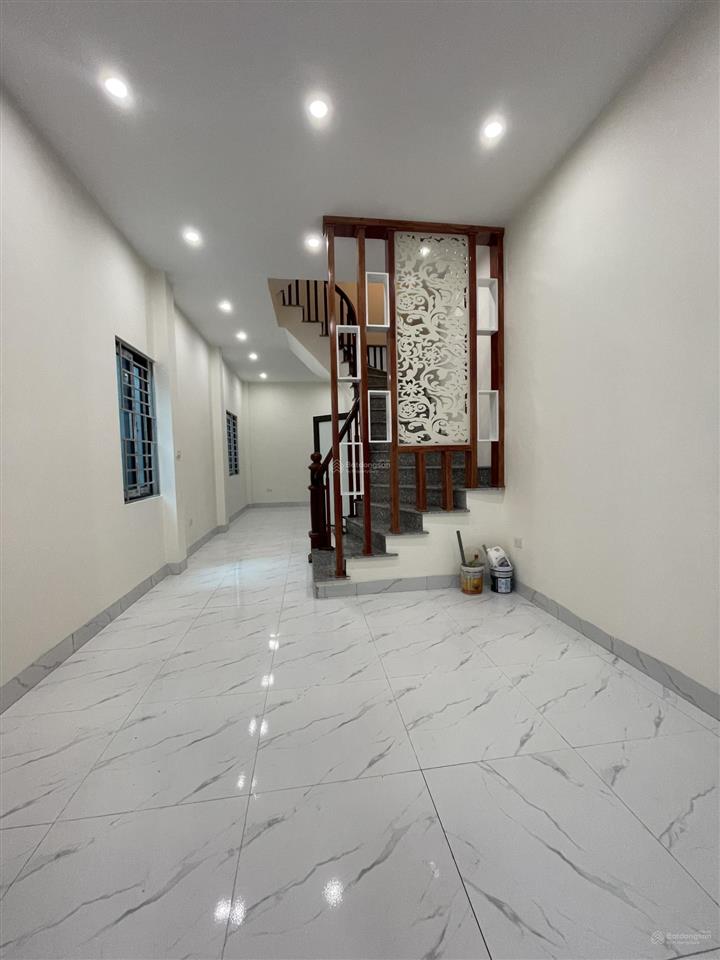 Nhà mới 3.1 tỉ 4 tầng 33m, thiết kế hiện đại, gần sát ql6 mở rộng, dân cư đông , sầm uất,