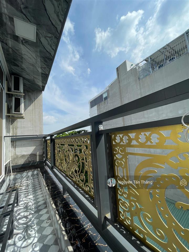 Cho thuê studio bancon giá tốt chỉ tính điện nước gần ufm, kcx, thuận tiện di chuyển quận 1, quận 4