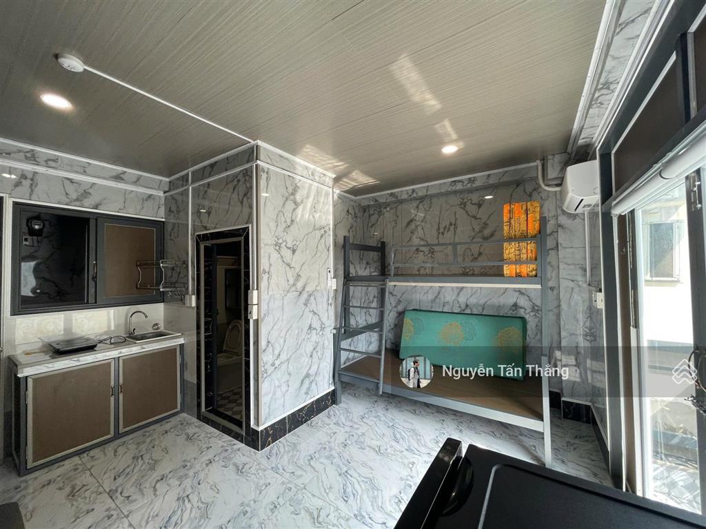 Cho thuê studio bancon giá tốt chỉ tính điện nước gần ufm, kcx, thuận tiện di chuyển quận 1, quận 4