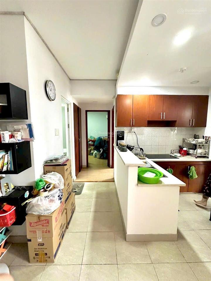 Cần bán gấp căn hộ phú lợi d1 phường 7, q8 thang máy dt 72 m2 , 2 phòng ,1wc
giao thông thuậ