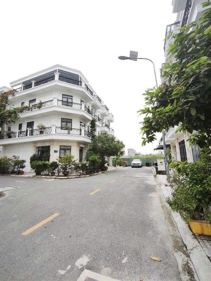 Nhà 4 tầng đường võ thị liễu , phường an phú đông, q12, dt 183,5m2 (4,1mx13m), hẻm 8m giá 6,5tỷ