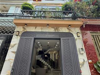 Bán nhà giá sốc sốc đường hoàng sa tân bình giá 4.5 tỷ, 55m2 , đang có hợp đồng thuê 25tr/ tháng