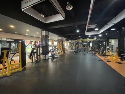 Tòa nhà cho thuê mặt tiền 327329 trần hưng đạo gần chợ bến thành quận 1