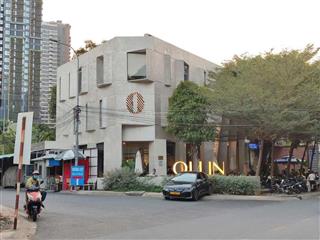 Góc2mt đẹp phường tân định quận 1 dt 25 x 20m kết cấu 3 tầng gía thuê 7.000$/tháng