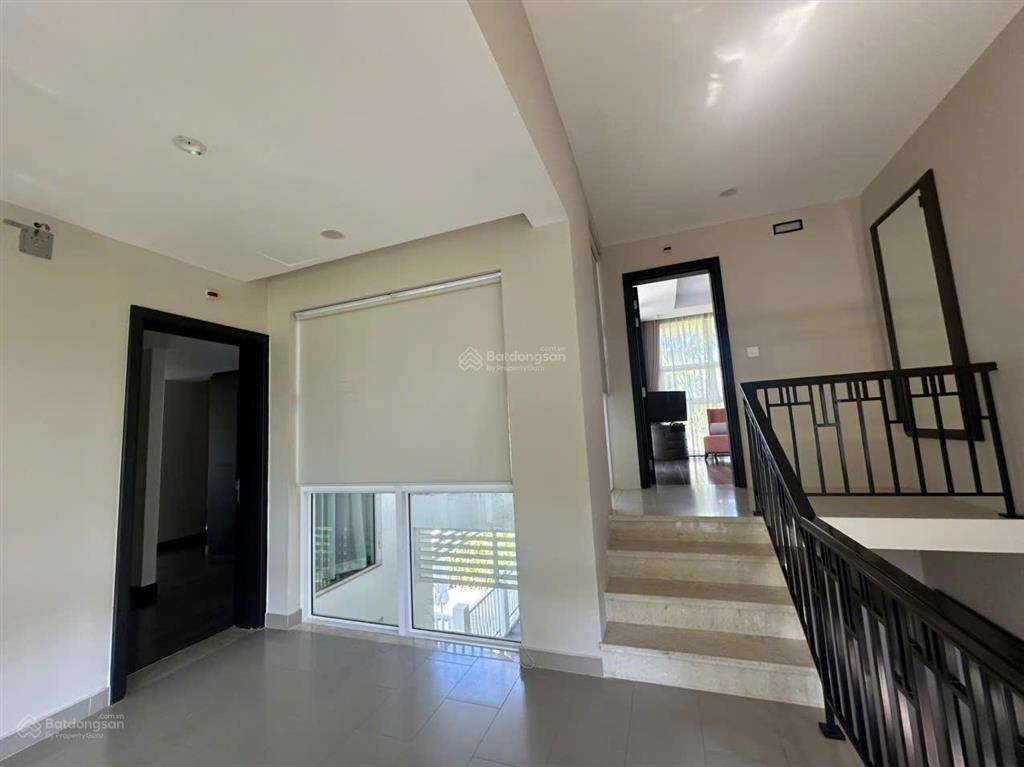 Cần bán gấp căn villa trực diện biển premier 5pn vip, full nt khai thác 1 tỷ 5/n, sổ hồng lâu dài
