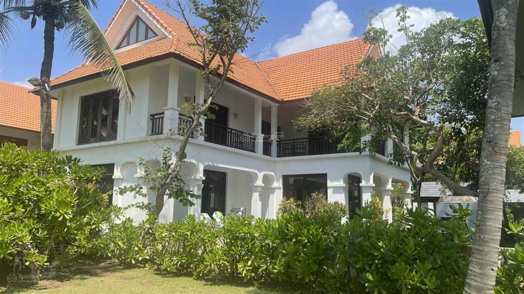 Cc bán gấp biệt thự mặt biển furama villas resort đà nẵng, 4pn 35 tỷ, 1 căn hiếm có. cho thuê 200tr